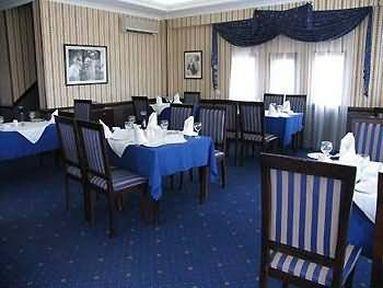 Hotel Vinterpalatset Kiruna Restaurante foto