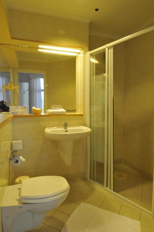 Hotel Vinterpalatset Kiruna Quarto foto